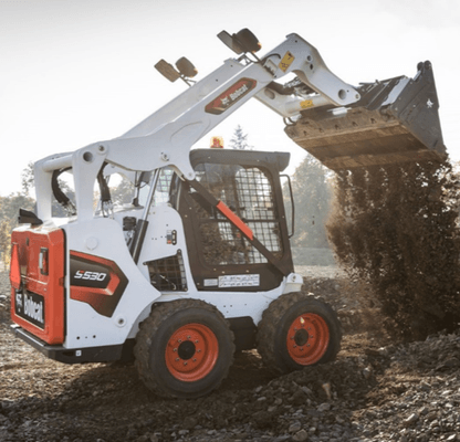 MACH10: New M Series Phase V Loaders