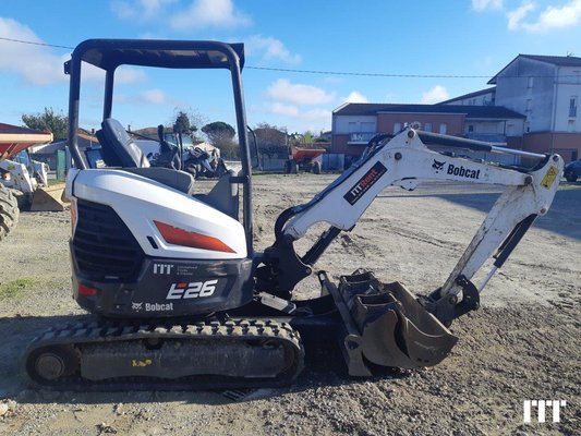 Mini excavator Bobcat E26 E2V - 1
