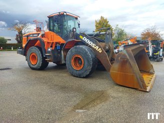 Wheel loader Doosan DL450-5 - 1