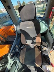 Crawler excavator Doosan DX140LCR-5 - 10