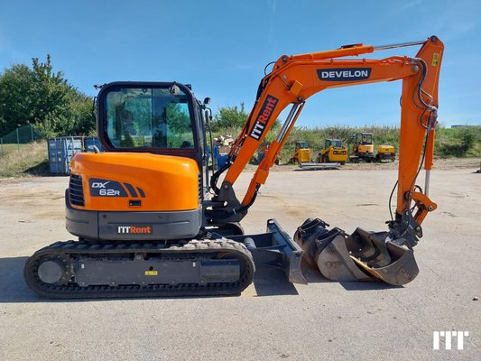 Crawler excavator Doosan DX62R-3 - 1