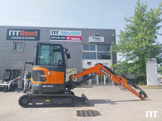 Mini excavator Develon DX27Z - 1