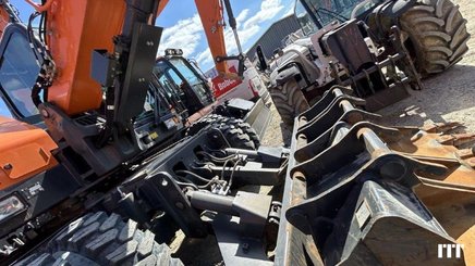 Wheeled excavator Doosan DX100W-7 - 13
