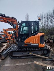 Crawler excavator Doosan DX85R-7 - 1