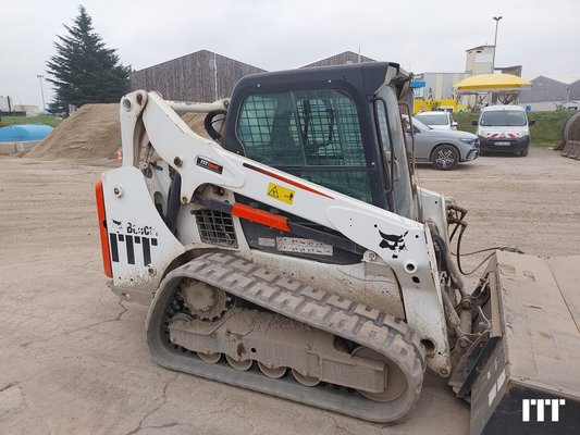 Mini track loader Bobcat T590E - 1