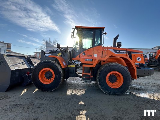 Wheel loader Doosan DL250-5 - 1