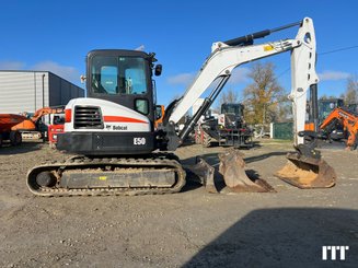 Mini excavator Bobcat E50 - 1