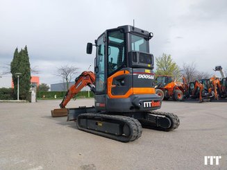 Mini excavator Doosan DX35Z - 4
